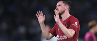 Andrew Robertson acredita que a Alemanha tem o melhor meio-campista do mundo