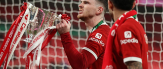 Robertson: Klopp não quer que os fãs o elogiem, mas ele perderá esta batalha