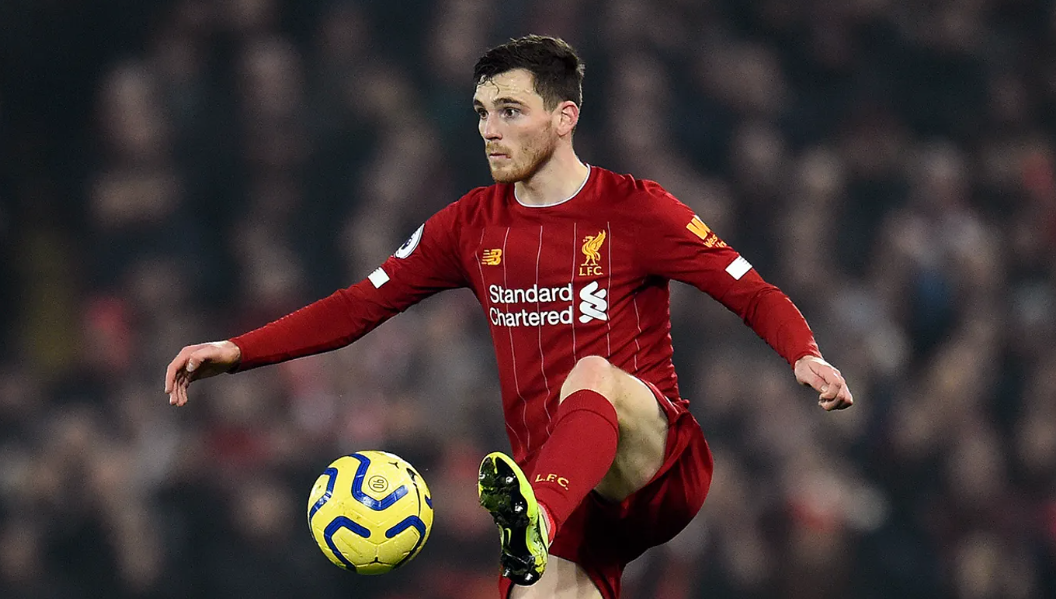 Robertson sobre a decisão de Klopp de deixar o Liverpool Foi um choque